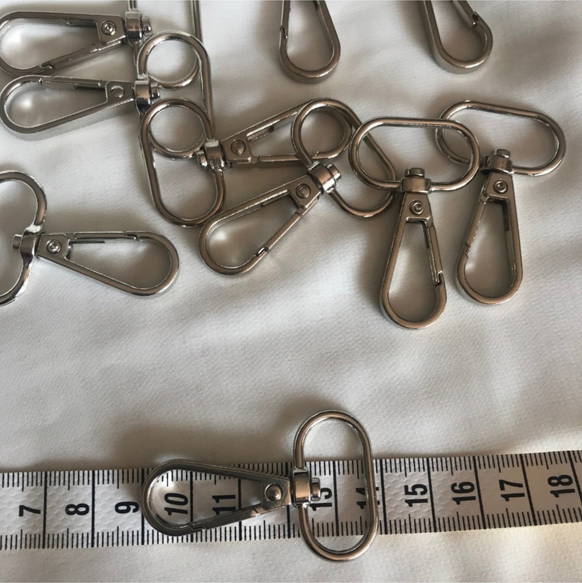 Orhan Çanta 10 Adet 2.5 cm Yaylı Kanca Gümüş Renk görsel 2