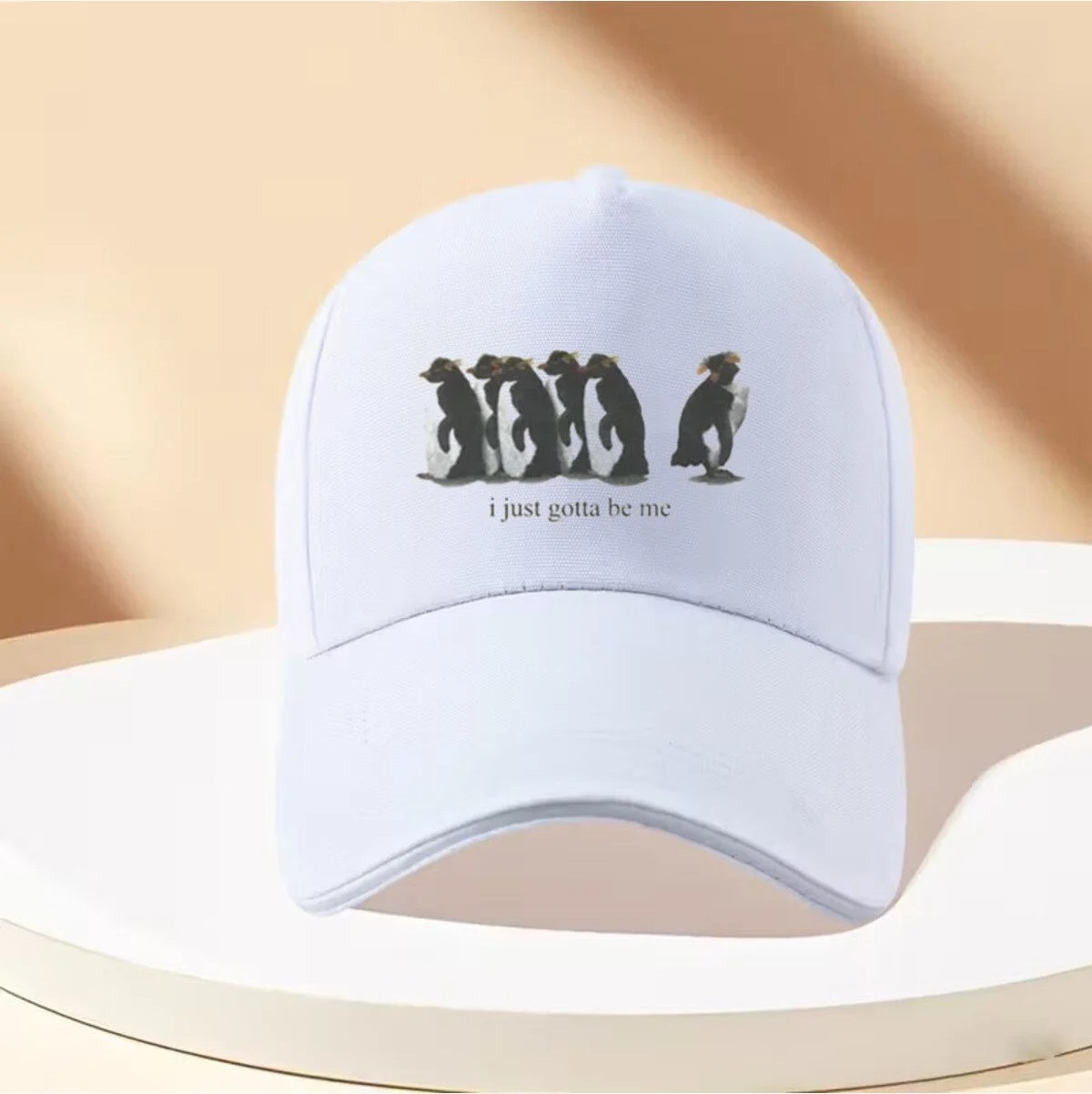 L'eivor Ama Neden? Nihilist Penguen Baskılı Çıt Çıtlı Şapka