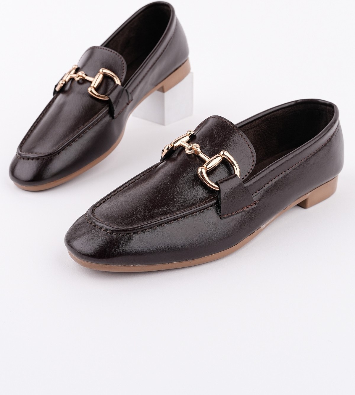 Muggo Stride Metal Tokalı Kadın Günlük Loafer Ayakkabı