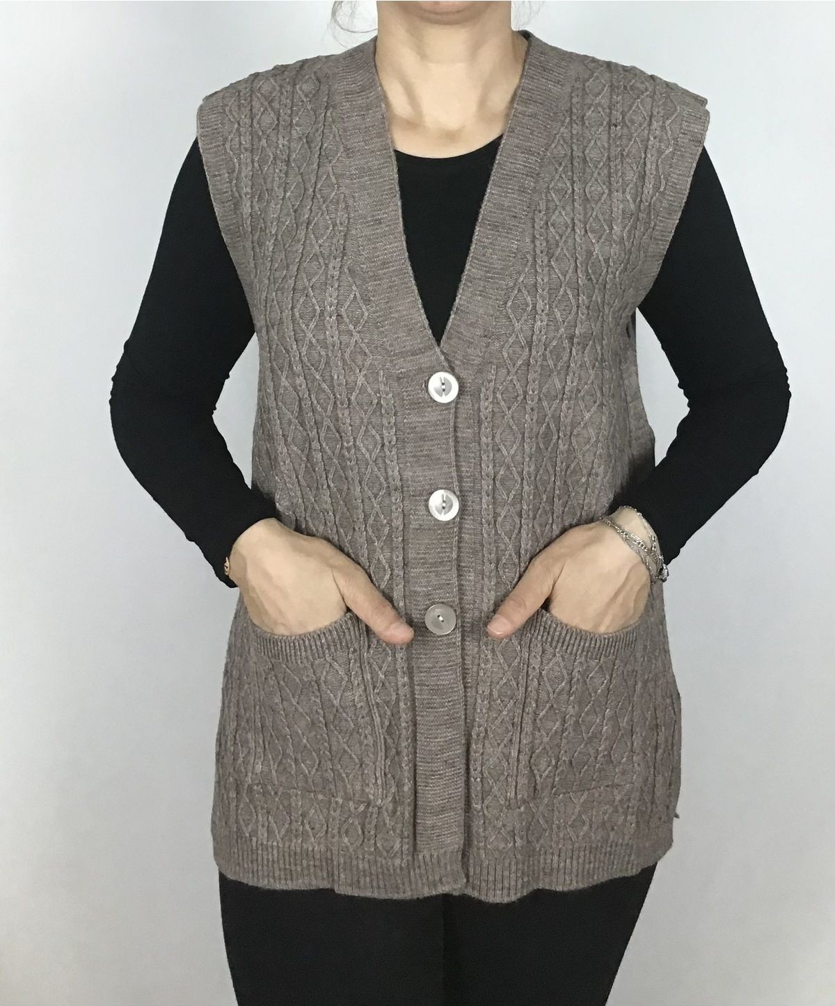 Ece Giyim Önü Düğmeli Cepli Yünlü Kısa Anne Yelek