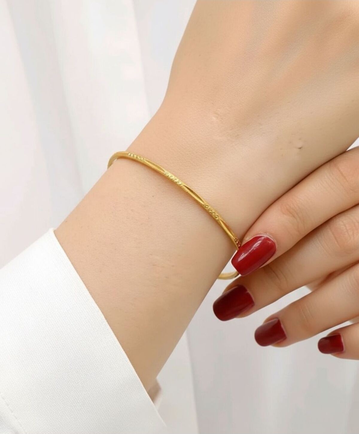 Kuyumcu Nurettin 18 gr (Gram) Kalemli Dorika Desenli Ajda Bilezik 22 Ayar Altın Yatırımlık Işçiliksiz