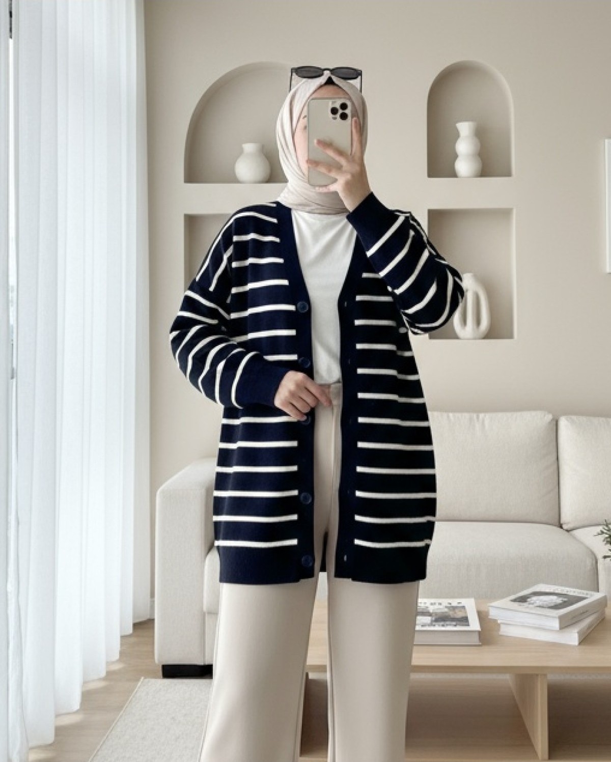 Moda Morfo Çizgili Düğmeli V Yaka Triko Hırka -Füme