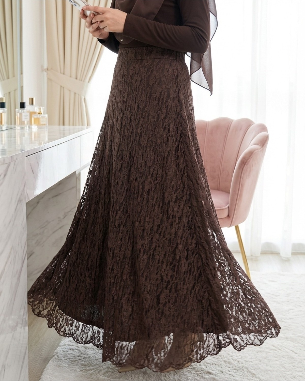 Moda Morfo Desenli Astarlı Güpür Dantel Etek -Siyah