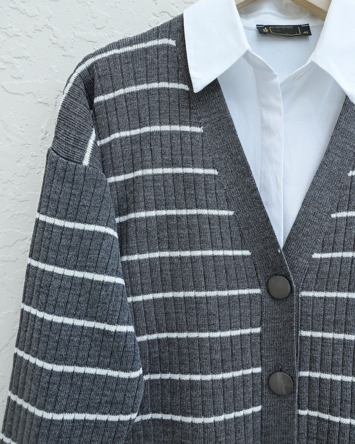 Moda Morfo Fitilli Düğmeli Uzun Triko Hırka -Krem görsel 4