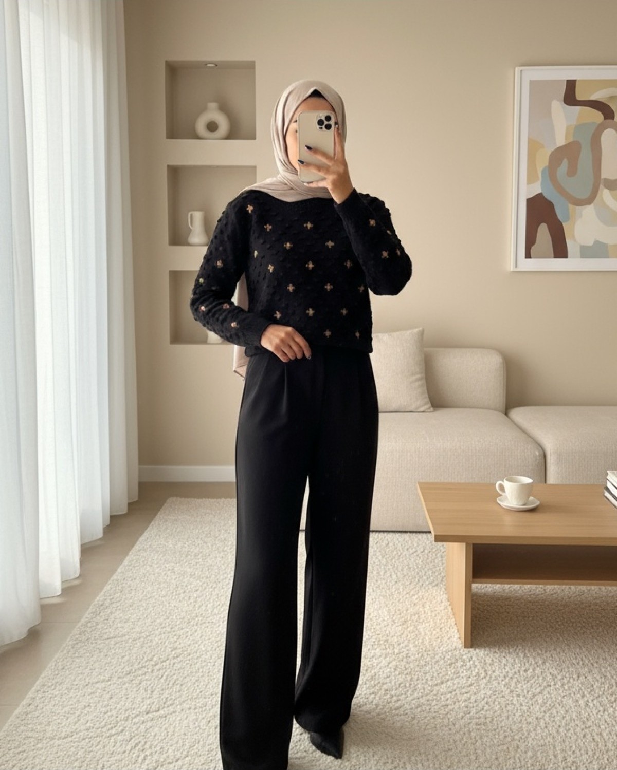 Moda Morfo Önü Ve Kolları Ponponlu Triko Kazak -Siyah