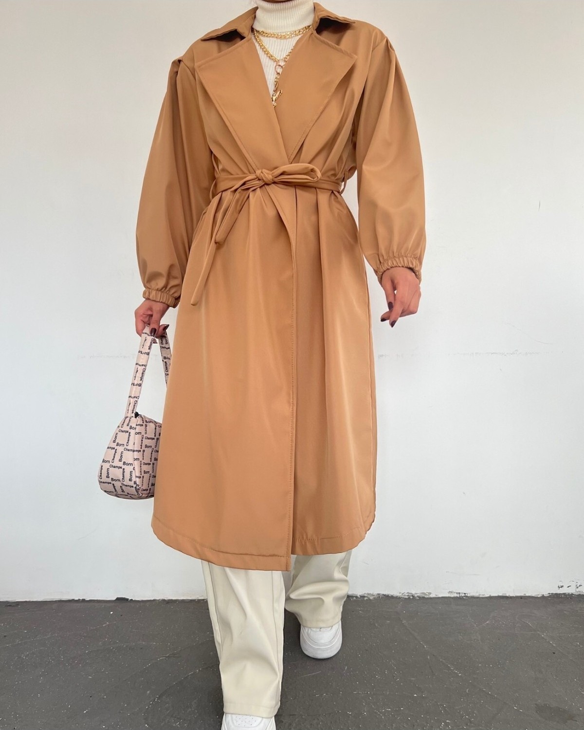 Moda Morfo Beli Bağcıklı Kolu Lastikli Tesettür Trenckot -Vizon görsel 2