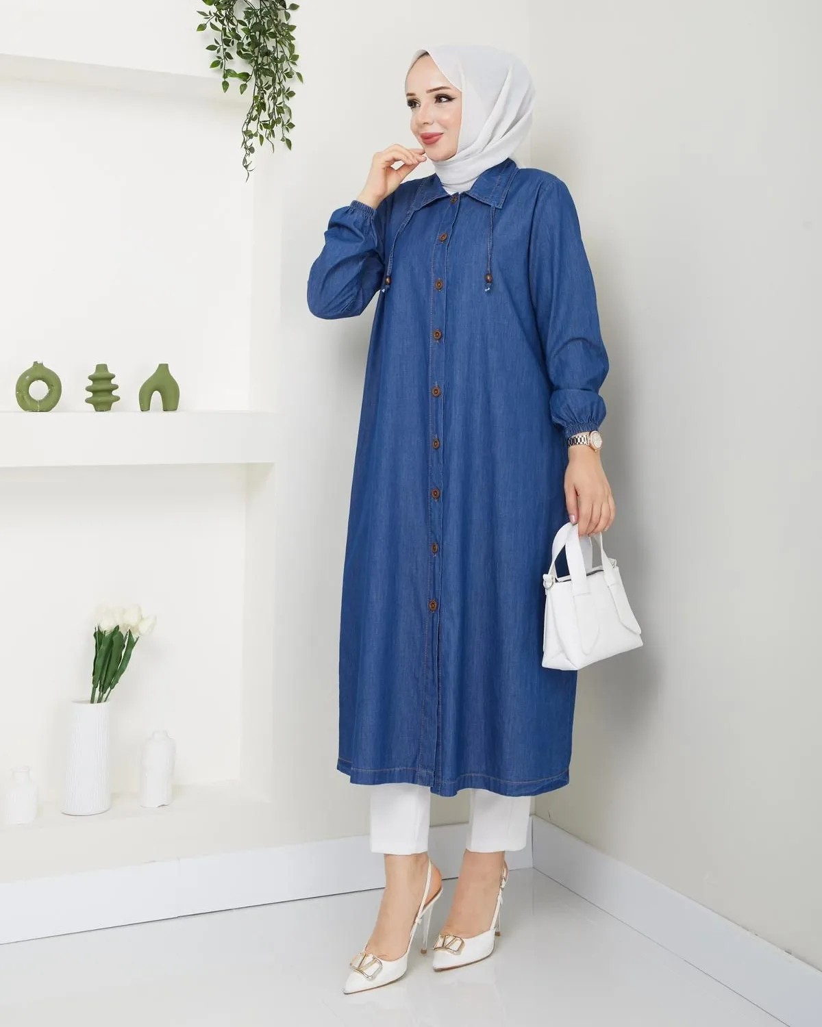 Pamuk Butik Kadın Yaka Detaylı Düğme Kapamalı Kot Kap