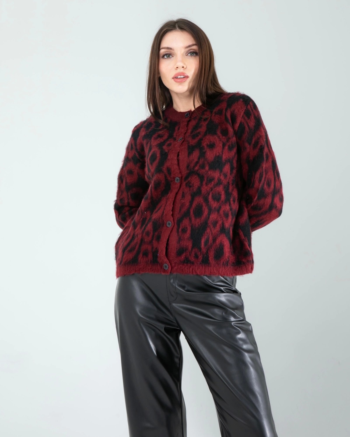 Karşı Vitrin Kırmızı Leopar Desen Sakal Triko Hırka görsel 2