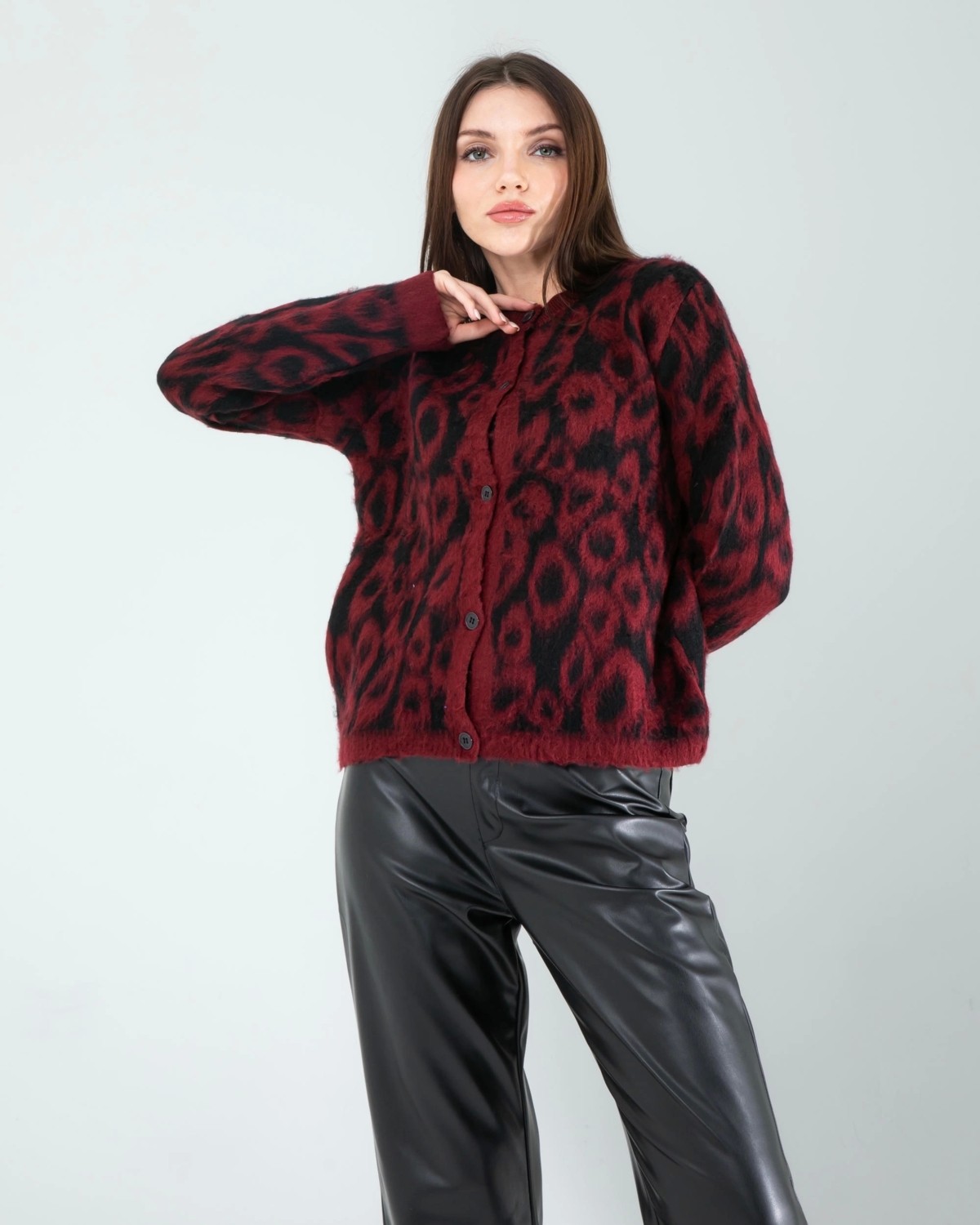 Karşı Vitrin Kırmızı Leopar Desen Sakal Triko Hırka görsel 3