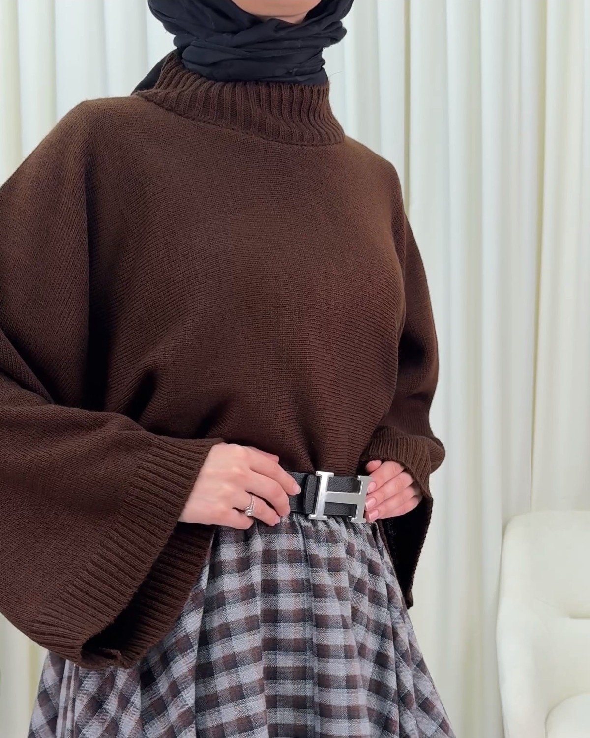 Moda Morfo Yarım Boğaz Krop Triko Kazak -Siyah