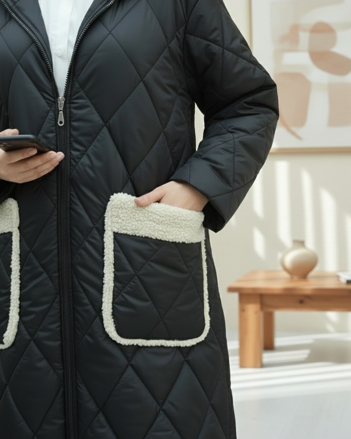 Moda Morfo Cepli Kapşonlu Fermuarlı Astarlı Uzun Kapitone Kaban -Taba görsel 7