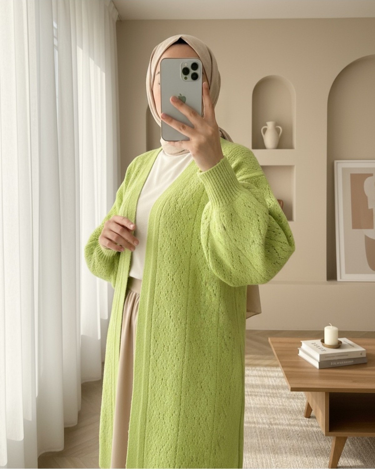 Moda Morfo Kolu ve Önü Ajurlu Yumoş Hırka -F.Yeşili