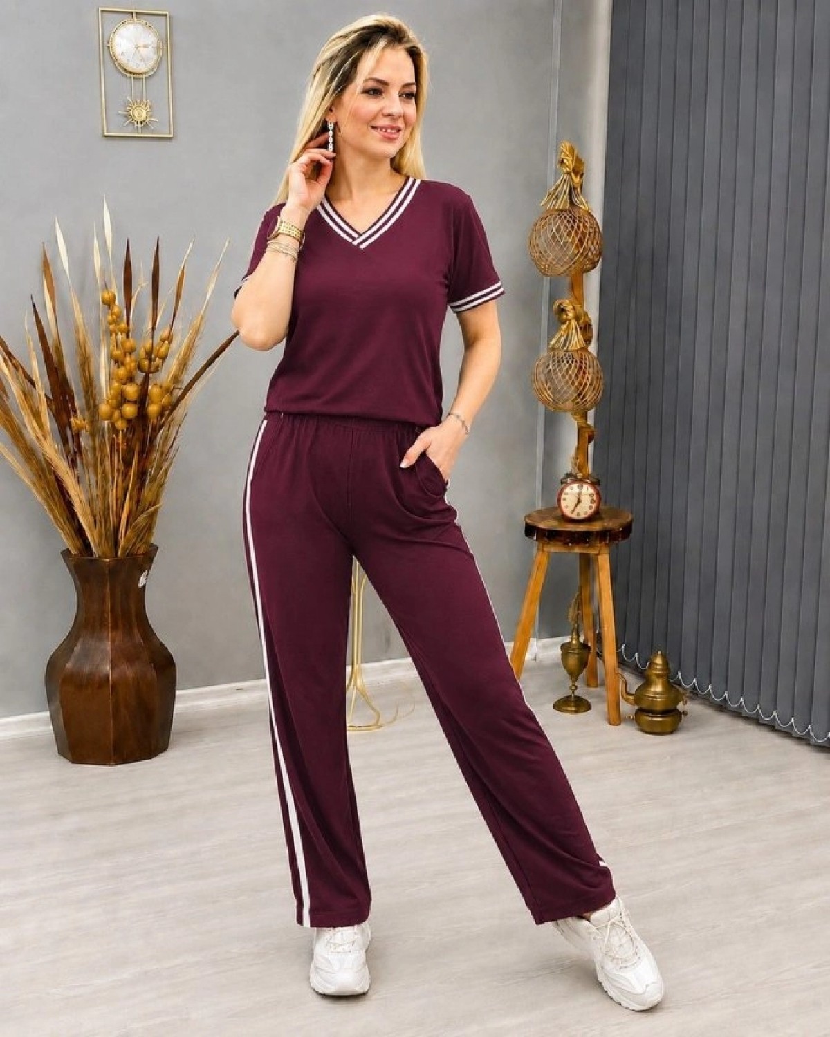 Pileli Store Kadın Kısa Kollu V Yakalı Viskon Iki Iplik Bluz ve Pantolon Ikili Takım görsel 3