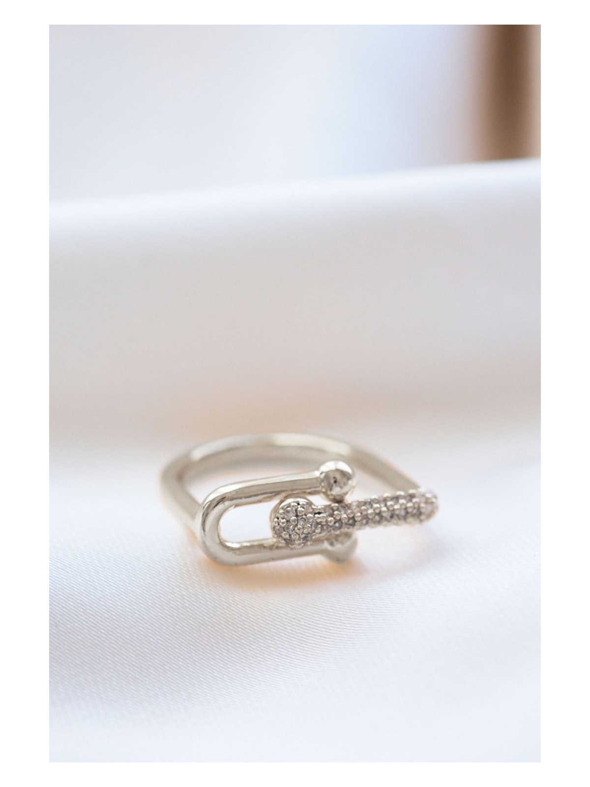 Aurrari Gold Ayarlanabilir Tiffany Zirkon Taşlı Yüzük