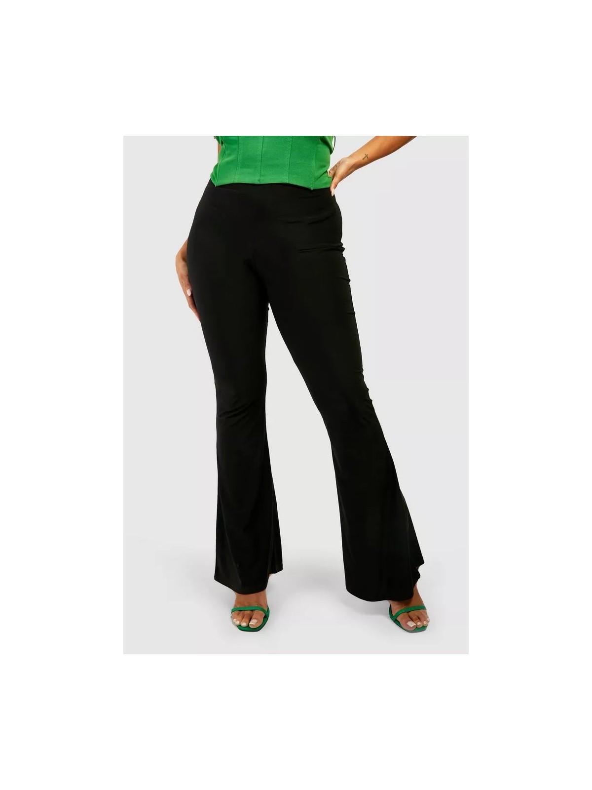 Banega Kadın Curve Büyük Beden Siyah Dalgıç Kumaş Ispanyol Paça Tayt Yüksek Bel ve Toparlayıcı