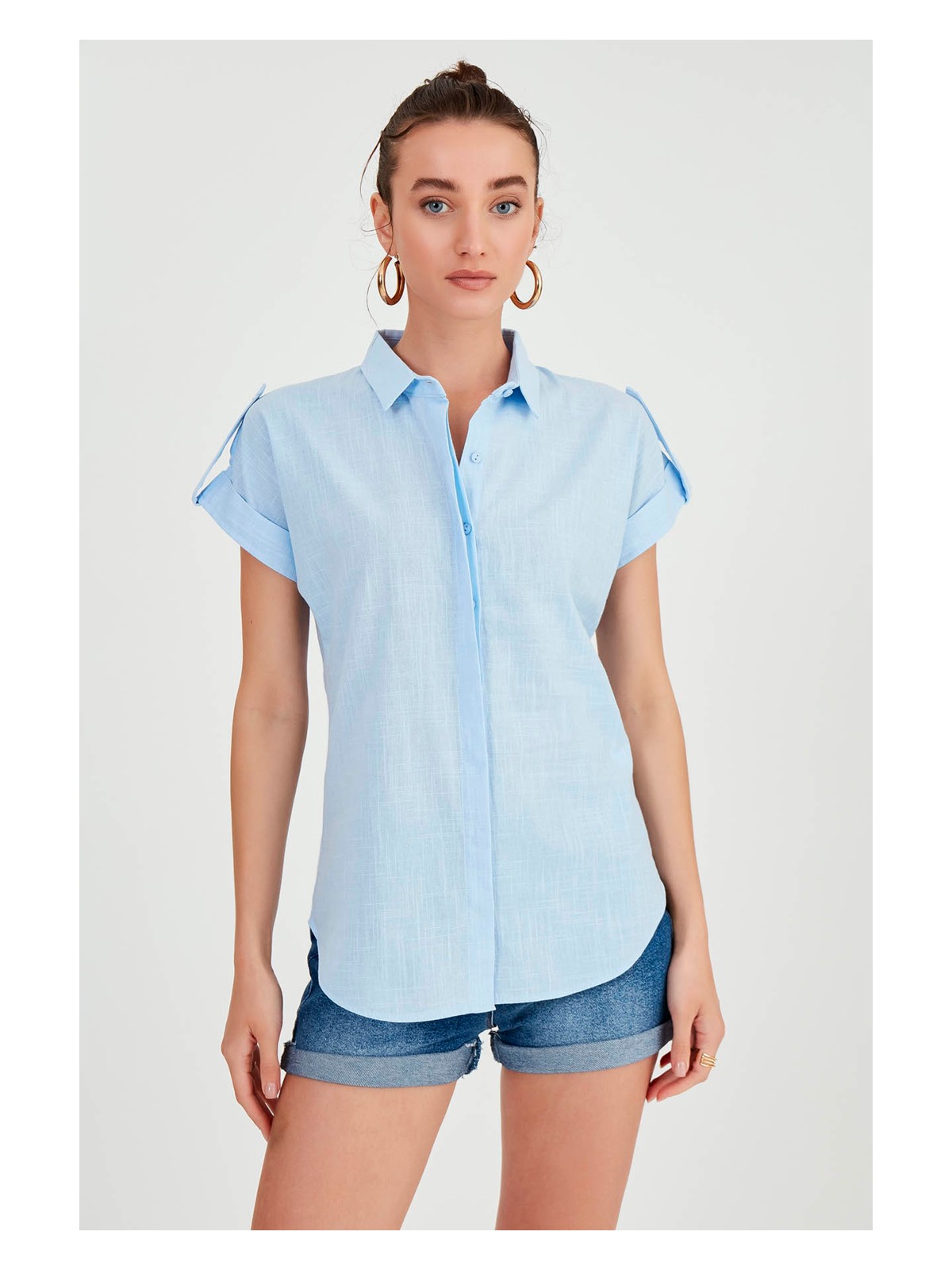 Vitrin Kol Detaylı Kısa Kol Gömlek