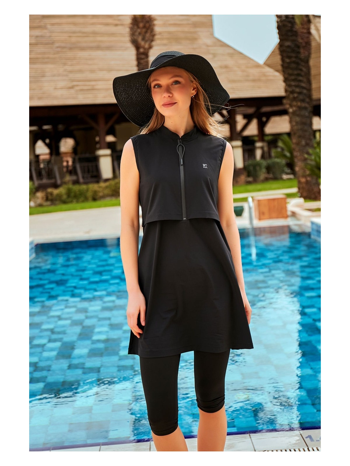 Marina Paraşüt Siyah Yarı Kapalı Mayo M2458 Desenli Kadın Taytlı Yazlık Ürün