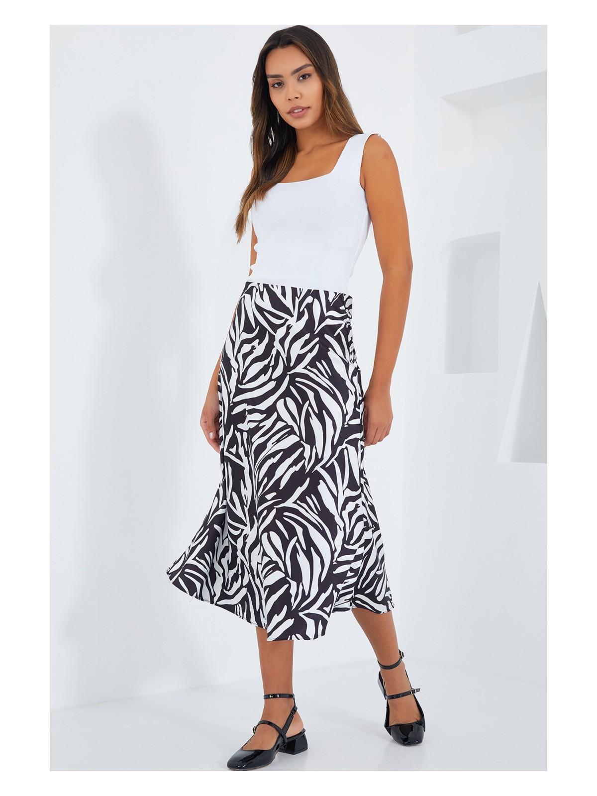 Bigdart Kadın Kırmızı Siyah Desenli Saten Etek 15806 - Görsel 4