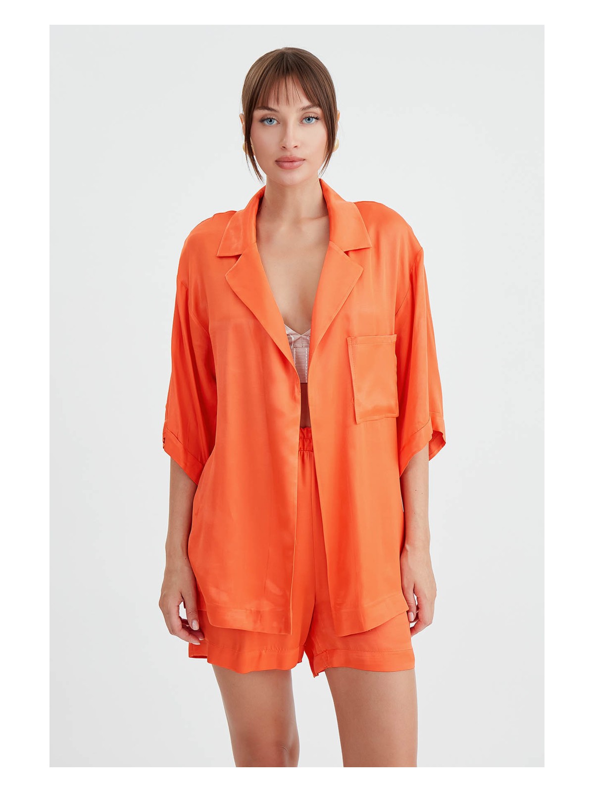 Vitrin Parlak Saten Salaş Ceket - Görsel 3