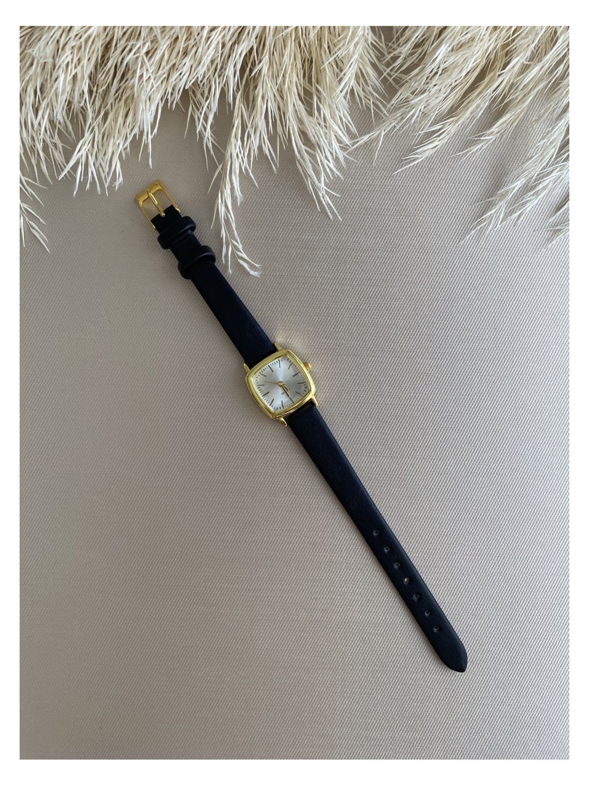 Quartz Retro Minimal Vintage Deri Kordon Kadın Kol Saati