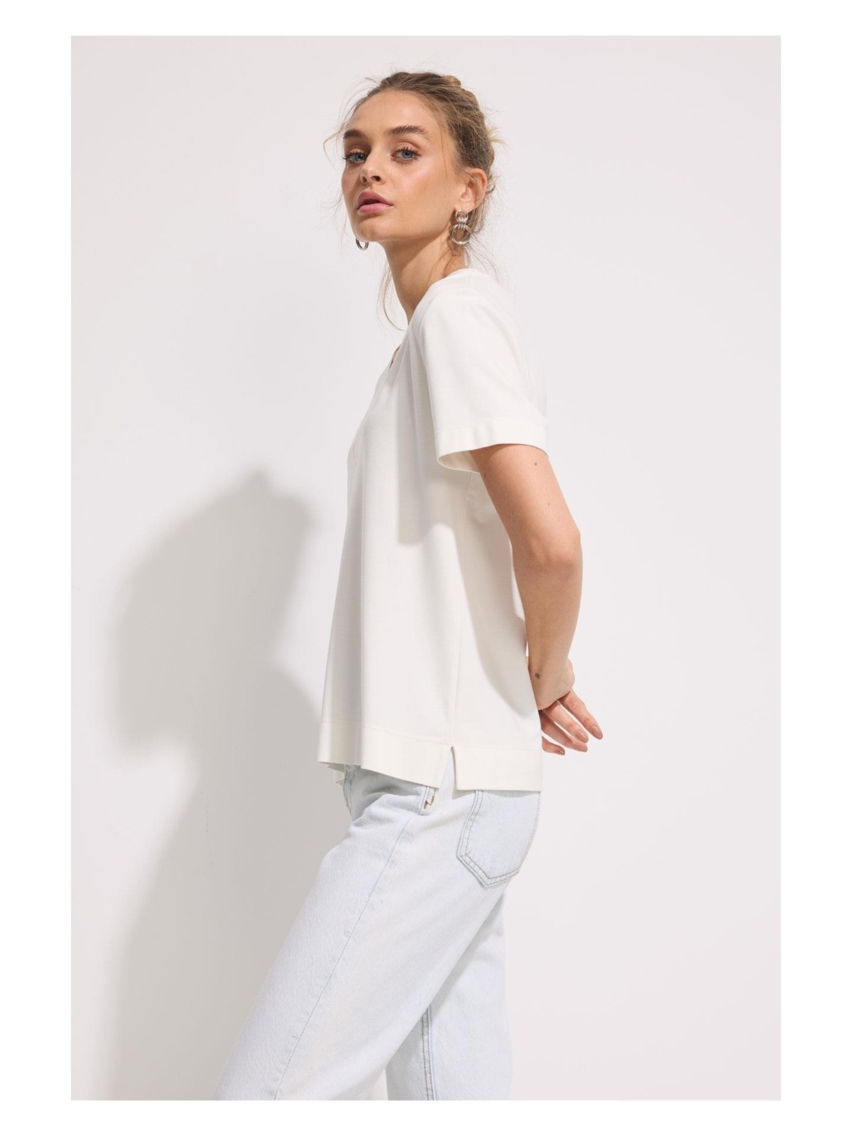 Babokah V Yaka Premium Dökümlü T-Shirt - Görsel 5