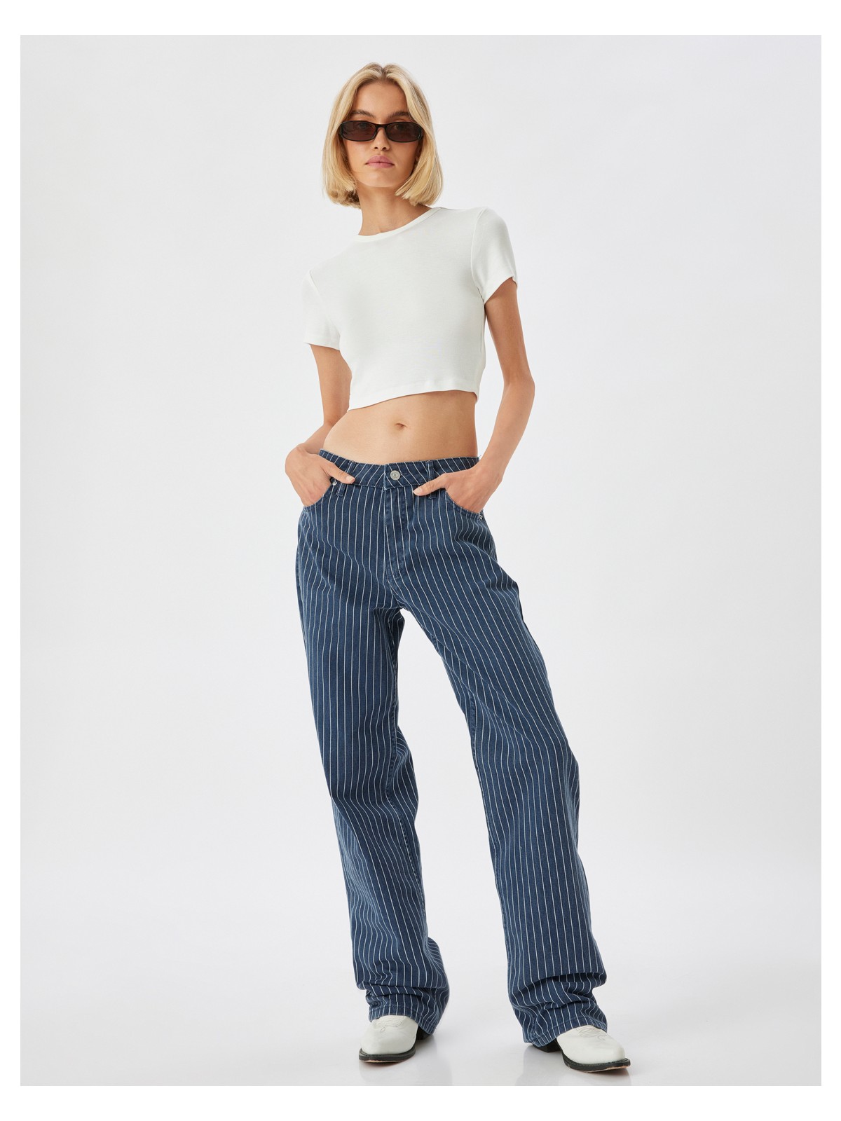 Koton Basic Crop Tişört Viskon Kumaş Kısa Kollu Bisiklet Yaka Slim Fit