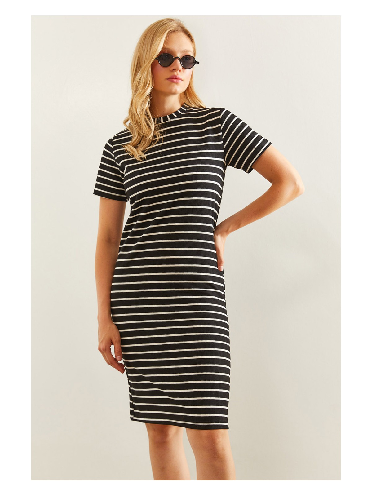 Shade Kadın Çizgili Gofre Elbise