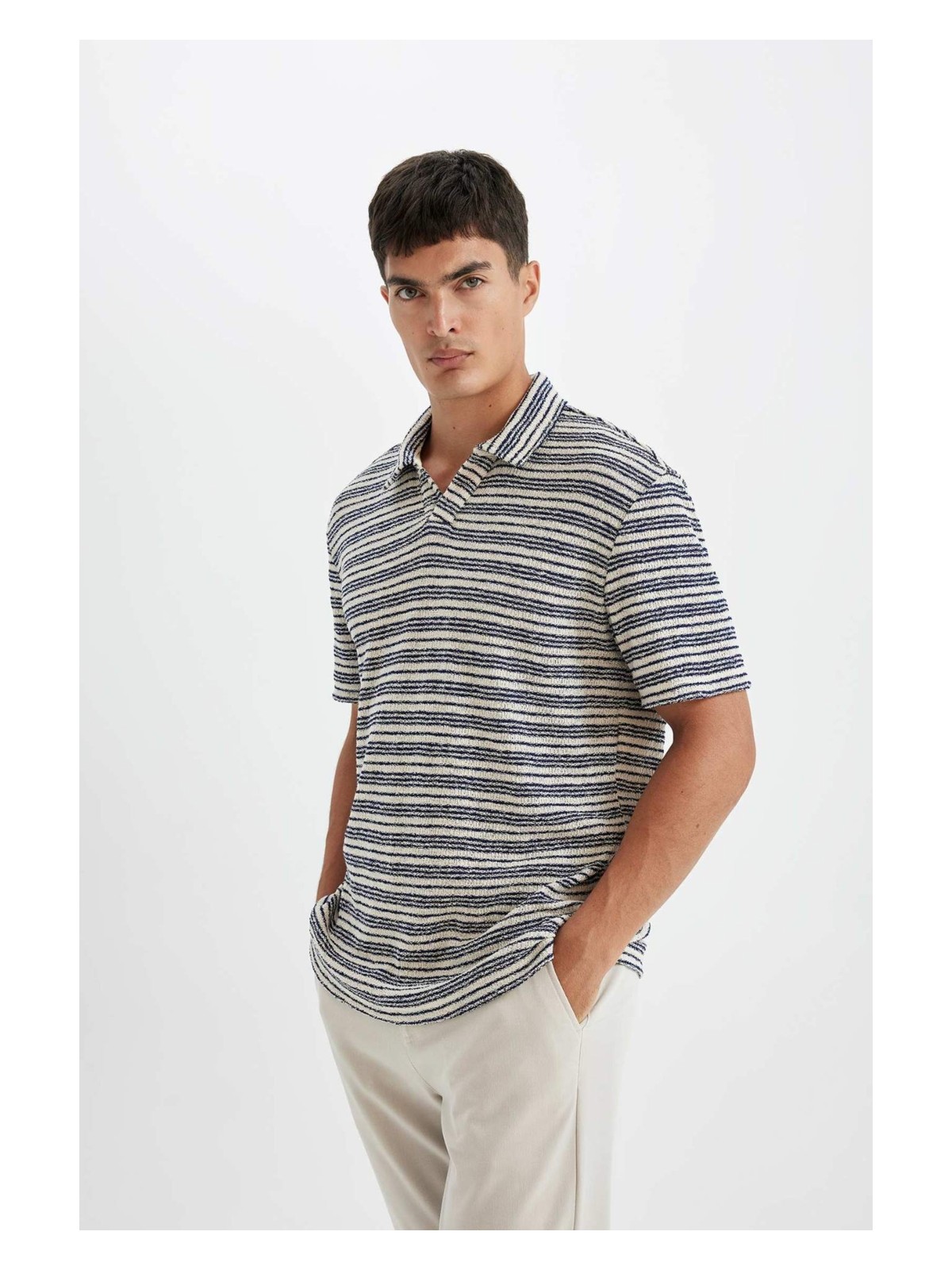 DeFacto Regular Fit Polo Yaka Triko Kısa Kollu Tişört D4818AX24SM - Görsel 3