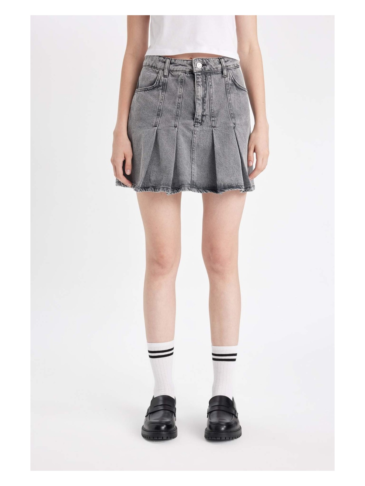 DeFacto Fashion Fit Pileli Cepli Mini Jean Etek D5198AX24AU