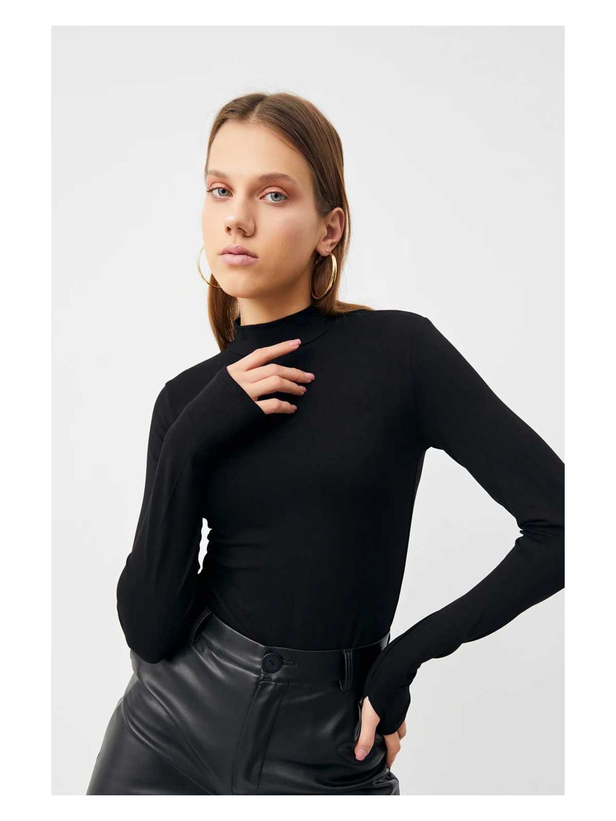 Yefra Store Kadın Siyah Parmak Detaylı Dik Yaka Basic Body