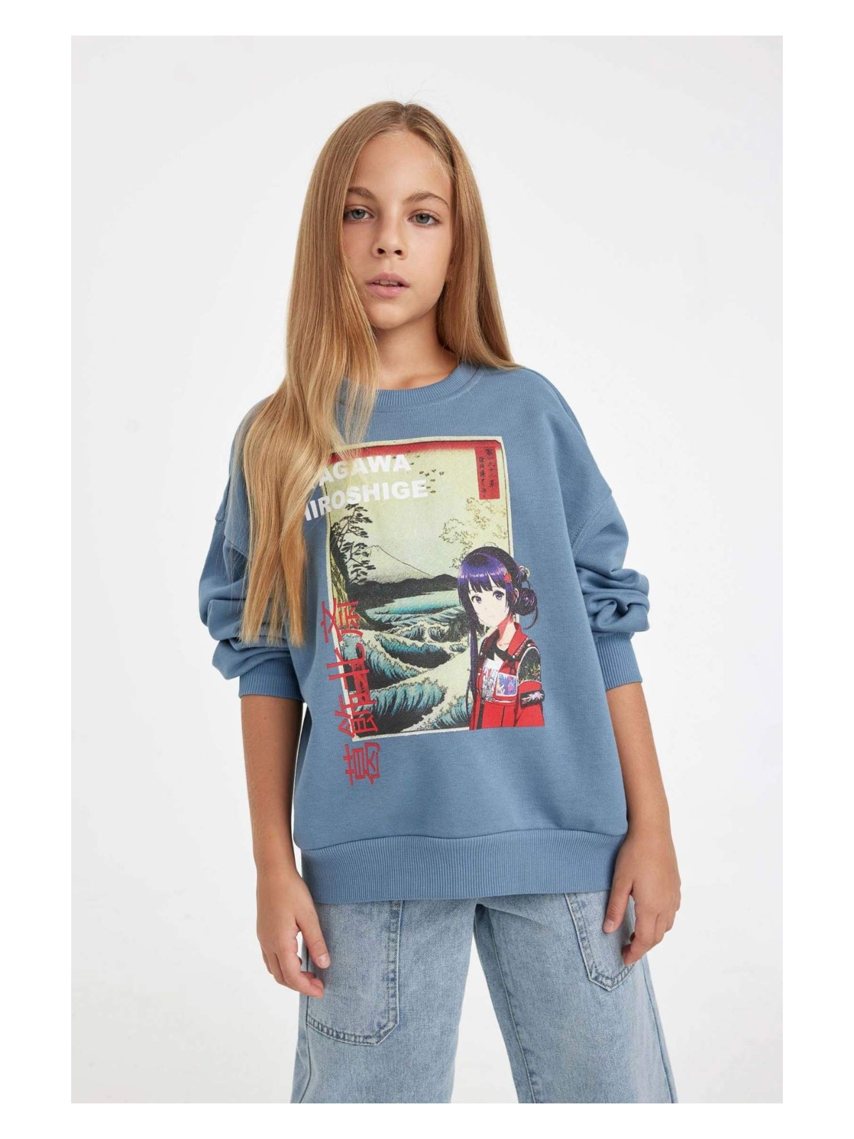 DeFacto Hatsune Miku Relax Fit Bisiklet Yaka İçi Yumuşak Tüylü Sweatshirt Kız Çocuk D1120A824AU