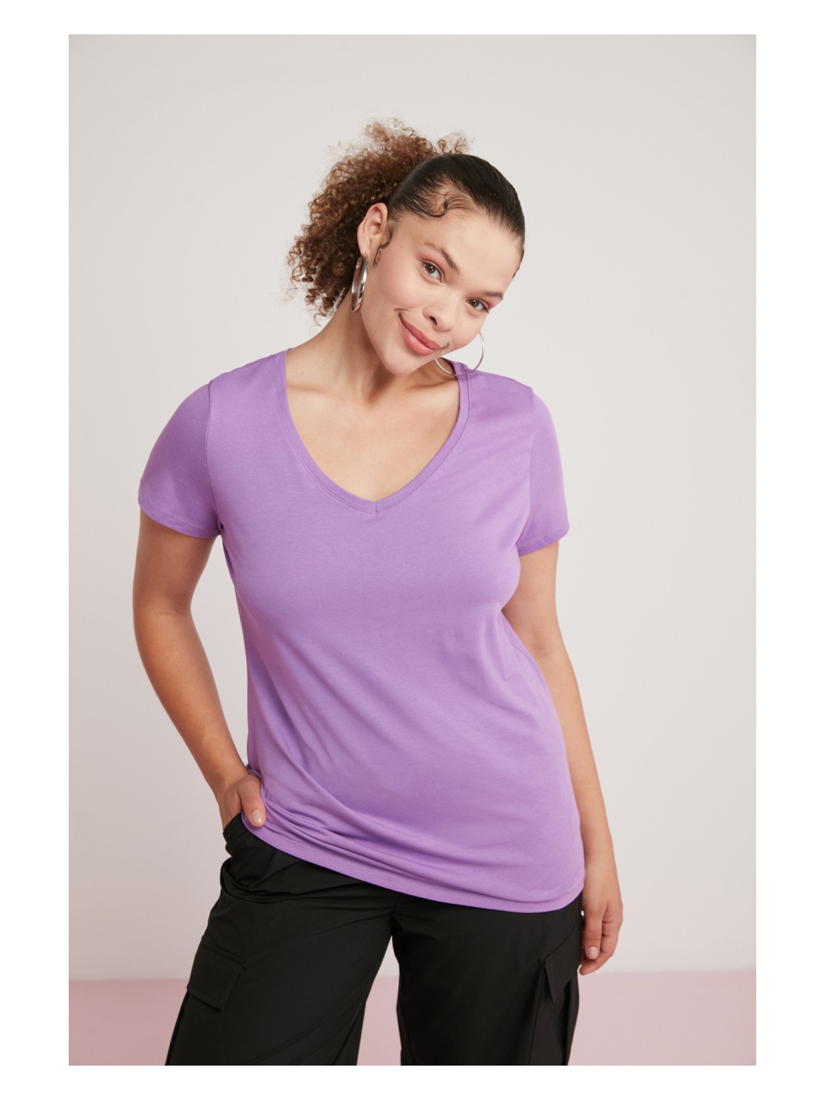 Ethiquet Loren Kadın Pamuklıu Regular Fit V Yaka Kısa Kollu Beyaz Büyük Beden Body - Görsel 4