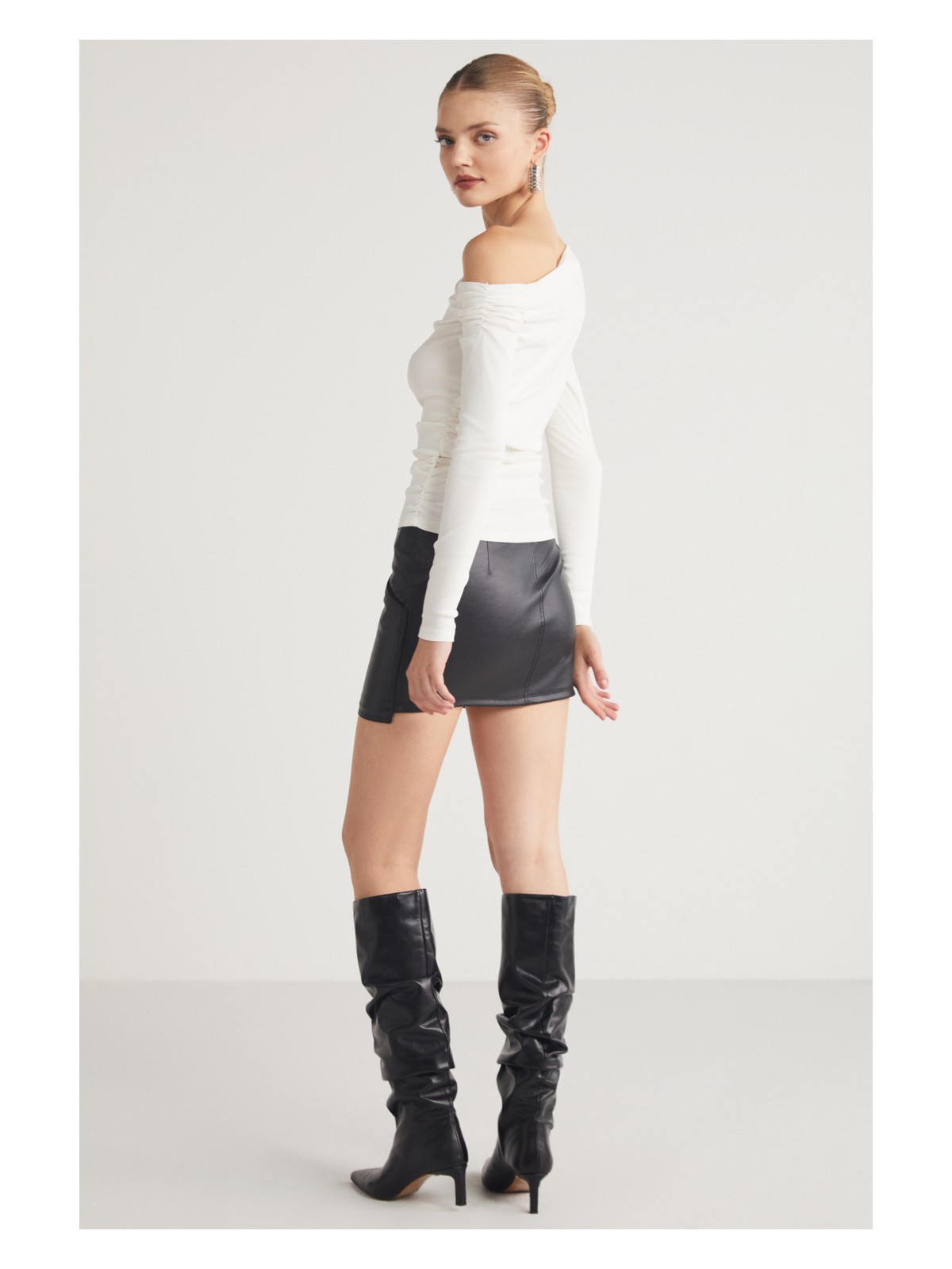 Grimelange Sıssı Kadin Asimetrik Yaka Slim Fit Beyaz Bluz - Görsel 5