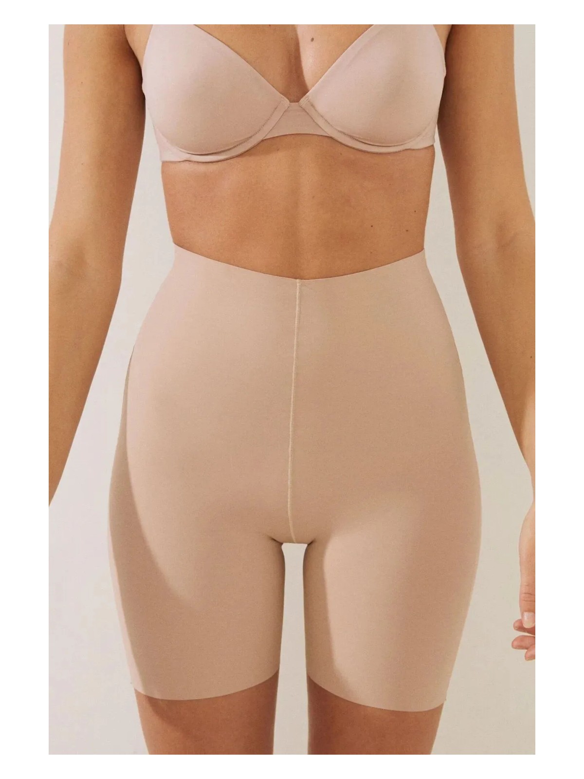 Mistirik Anoky Model Hafif Sıkılaştırıcı ve Toparlayıcı Lazer Kesim Şort Korse