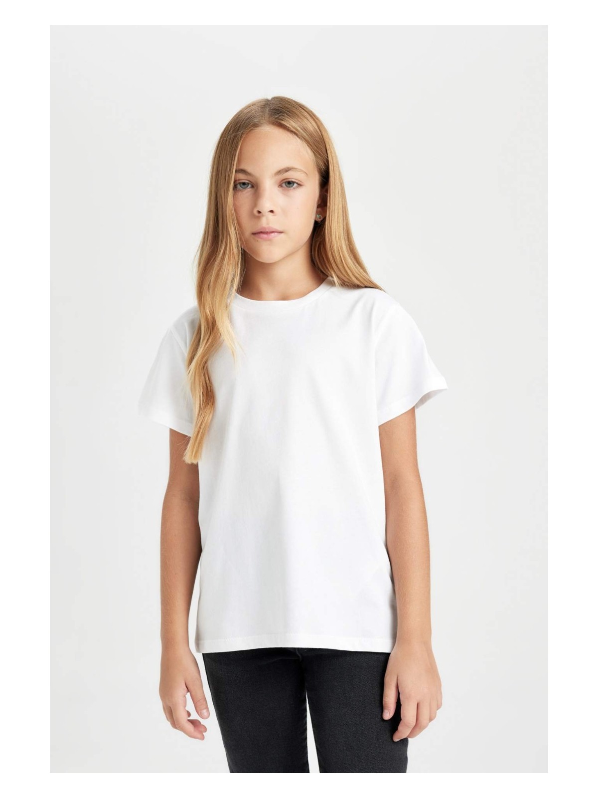 DeFacto Bisiklet Yaka Basic Düz Kısa Kollu Tişört Kız Çocuk D8506A8NS