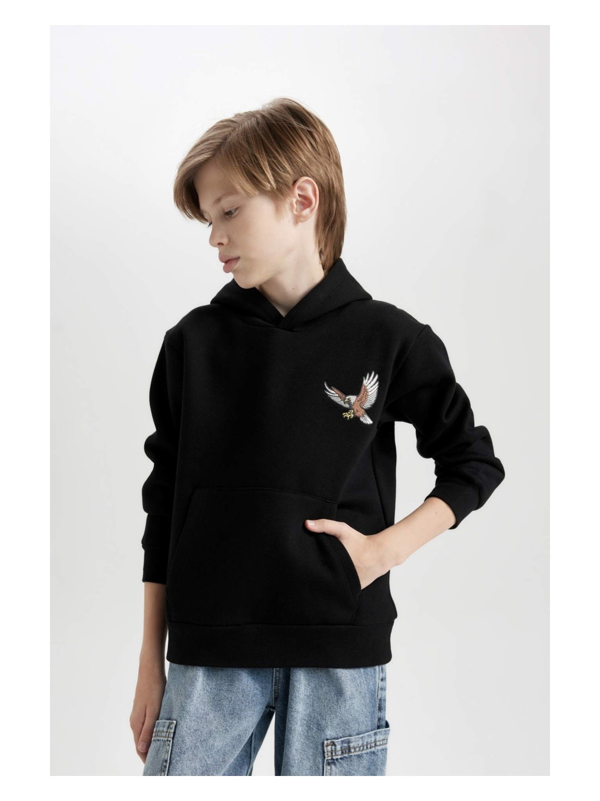 DeFacto Baskılı Kapüşonlu Siyah Sweatshirt Erkek Çocuk D3032A824WN