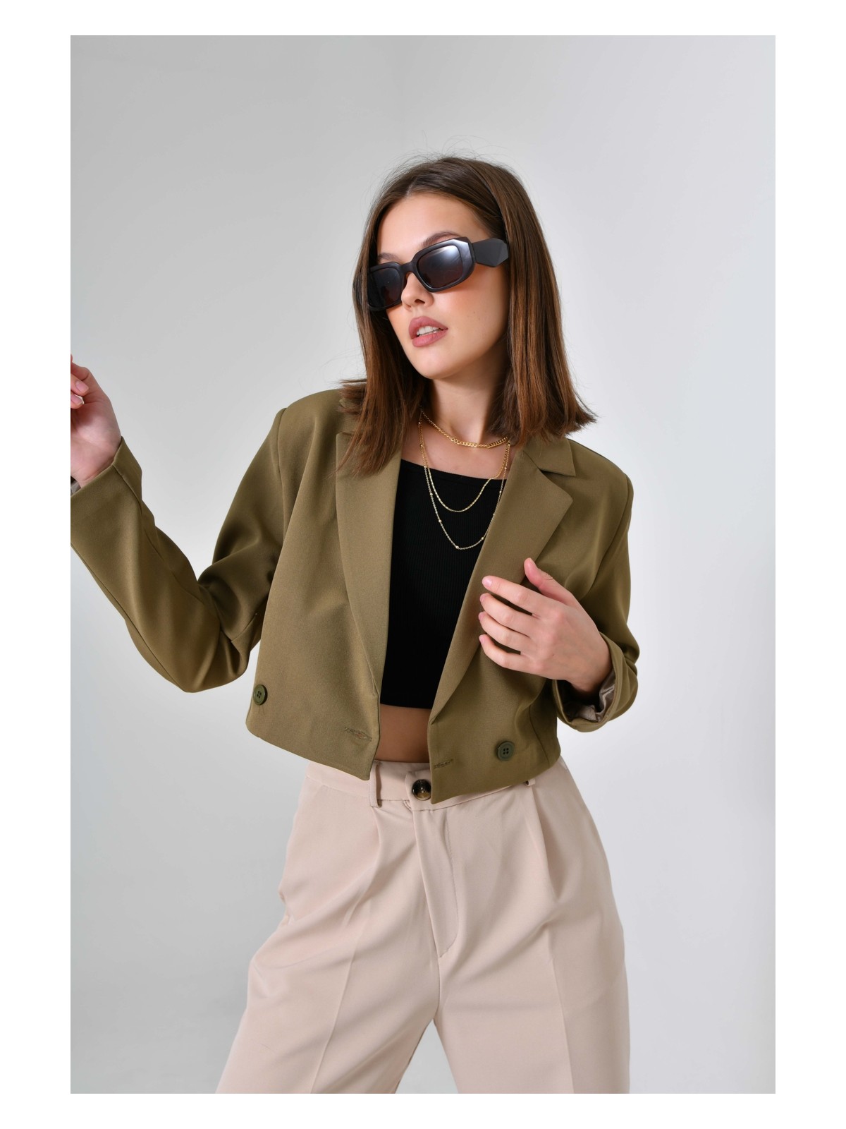 Saade Haki Kruvaze Crop Blazer Ceket Kadın %86 Polyester %14 Elastan Yumuşak ve Rahat