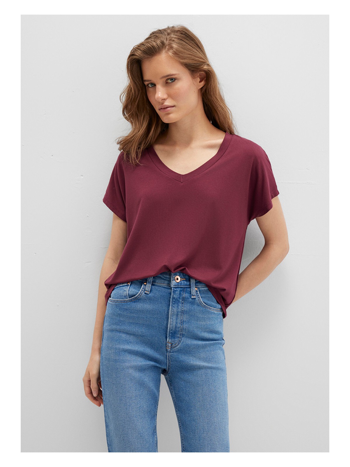 Mavi V Yaka Bordo Basic Viskoz Tişört 167714-70393