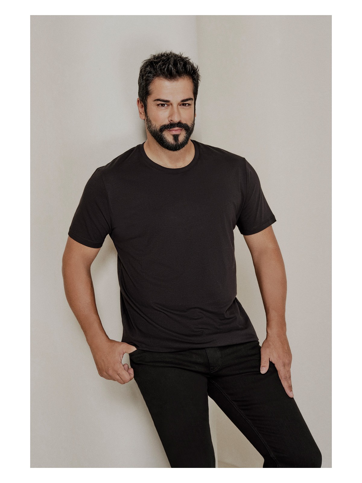 Altınyıldız Classics AC&Co / Altınyıldız Classics Erkek Siyah %100 Pamuk Slim Fit Dar Kesim Bisiklet Yaka Tişört