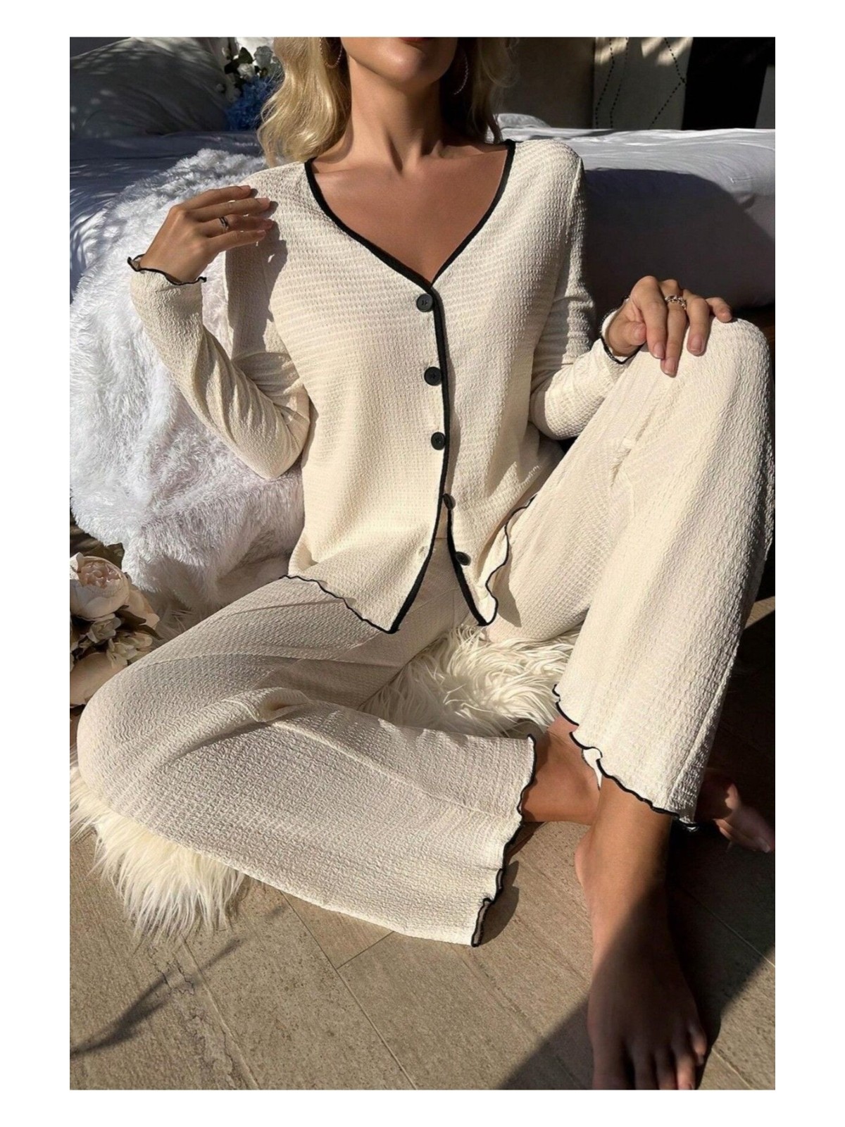 Bella Notte V Yaka Düğmeli Uzun Pijama Takımı