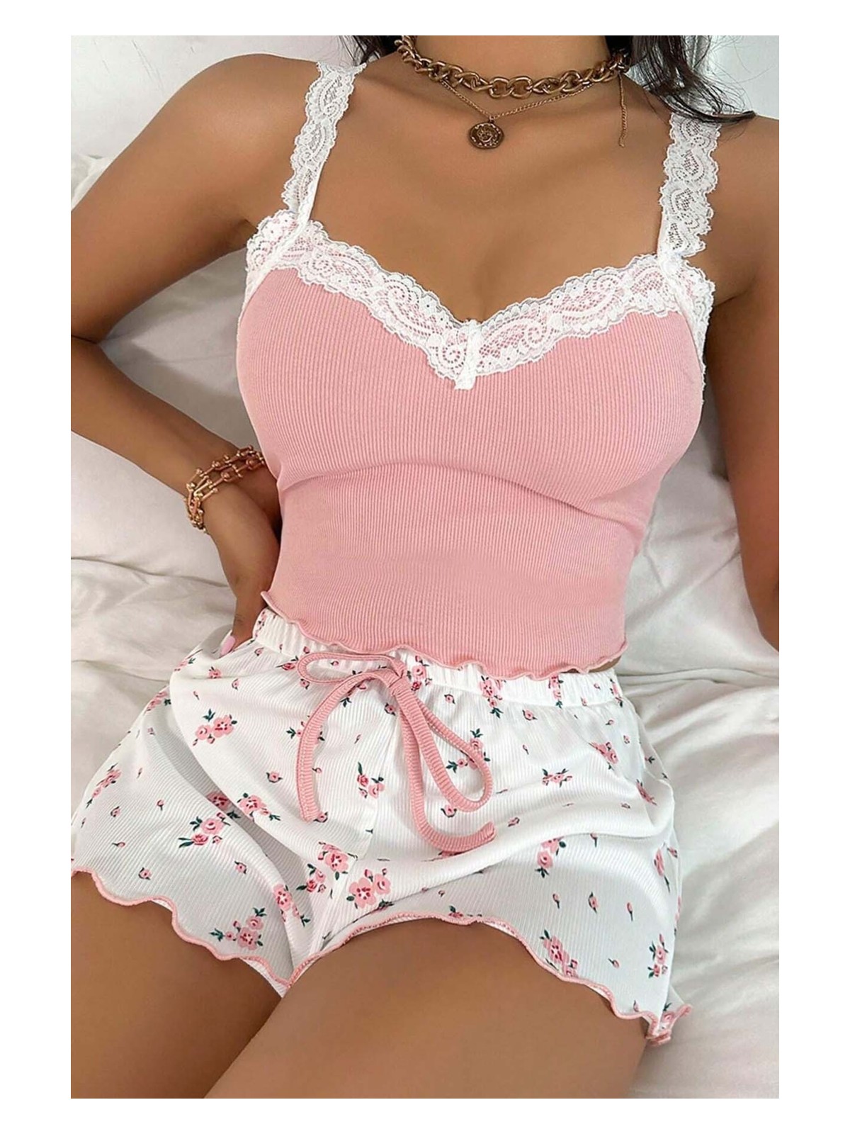 Merry See Çiçek Desenli Dantel Askılı Şortlu Pijama Takımı