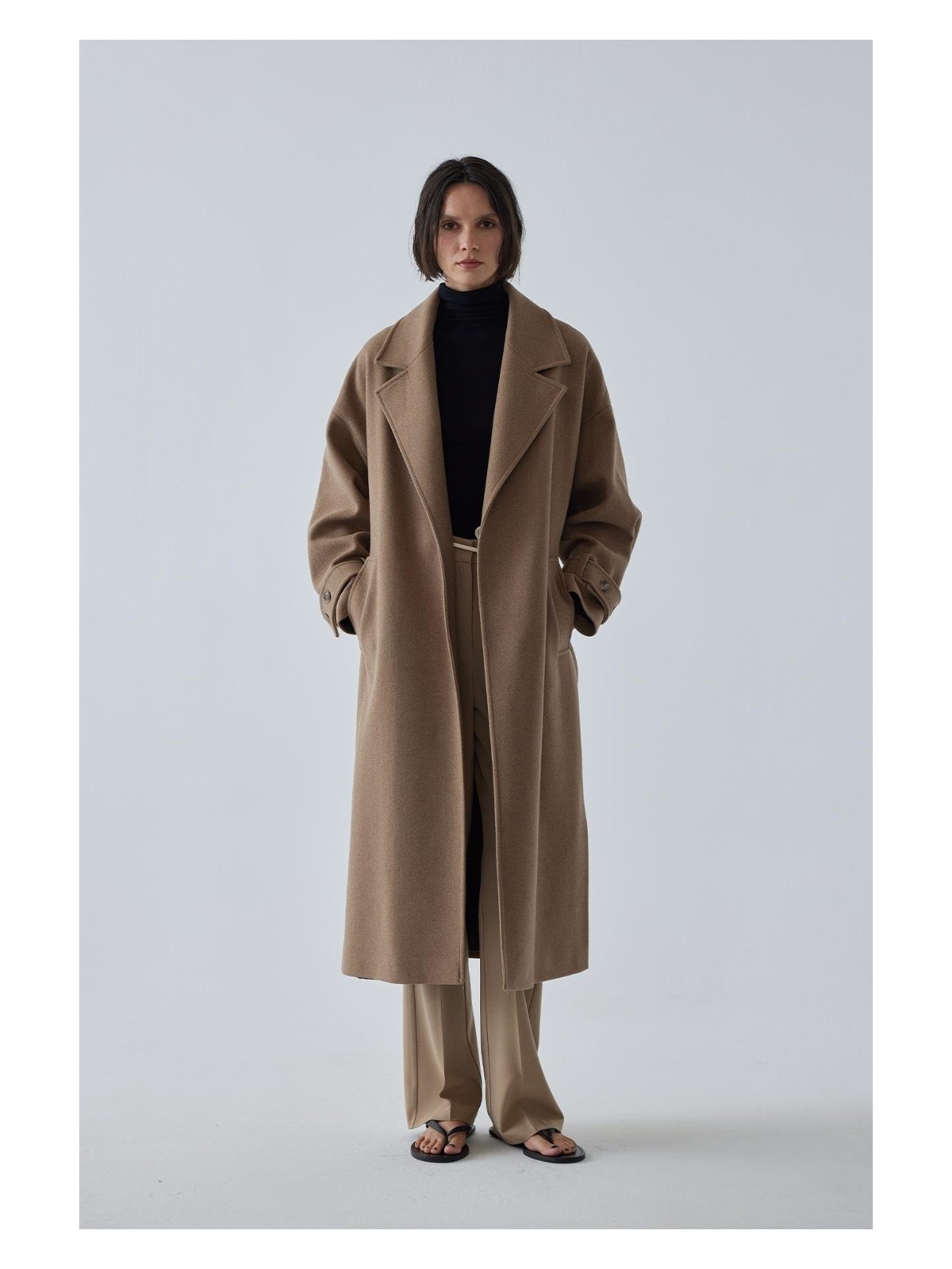 Suud Collection Siyah Sudi Yırtmaçlı Maxi Kaban - Görsel 3