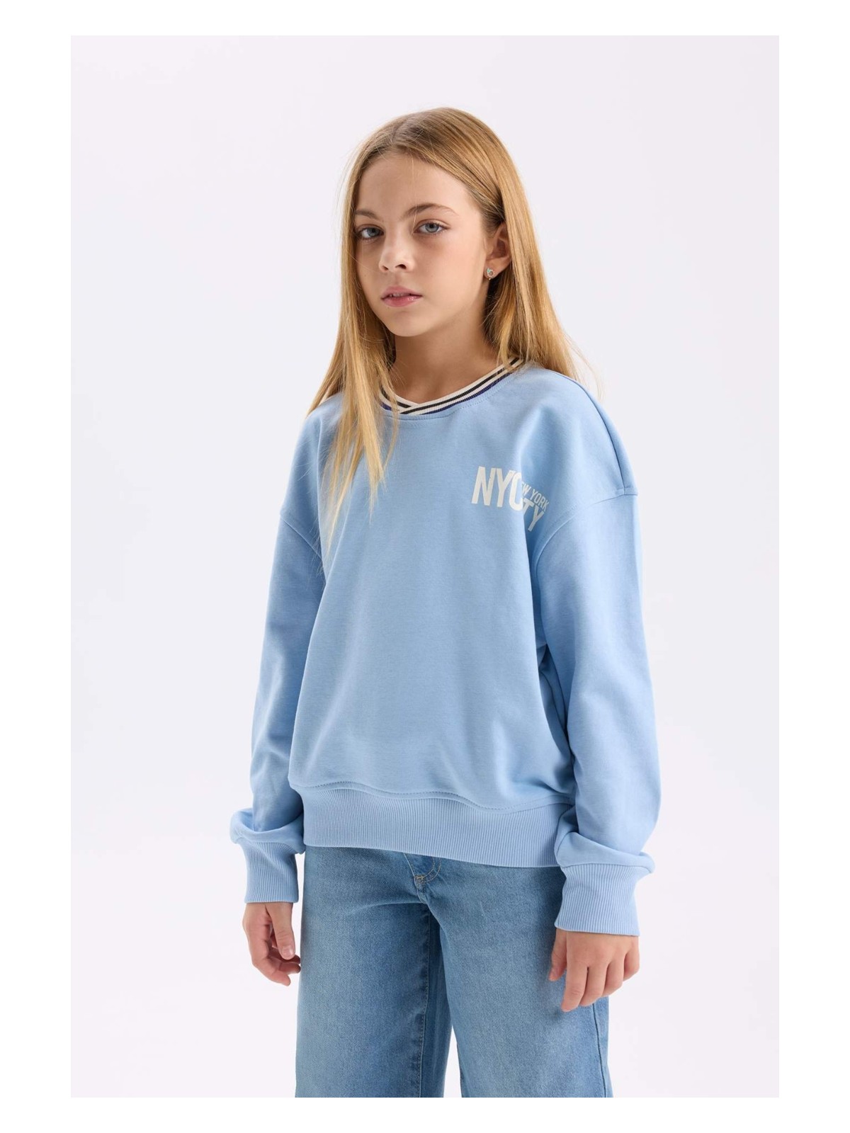 DeFacto Relax Fit V Yaka Baskılı Sweatshirt Kız Çocuk D6987A824WN
