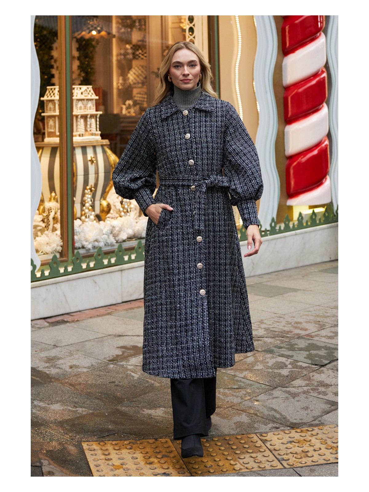 Vavinor Balon Kol Kuşaklı Kaban - Siyah