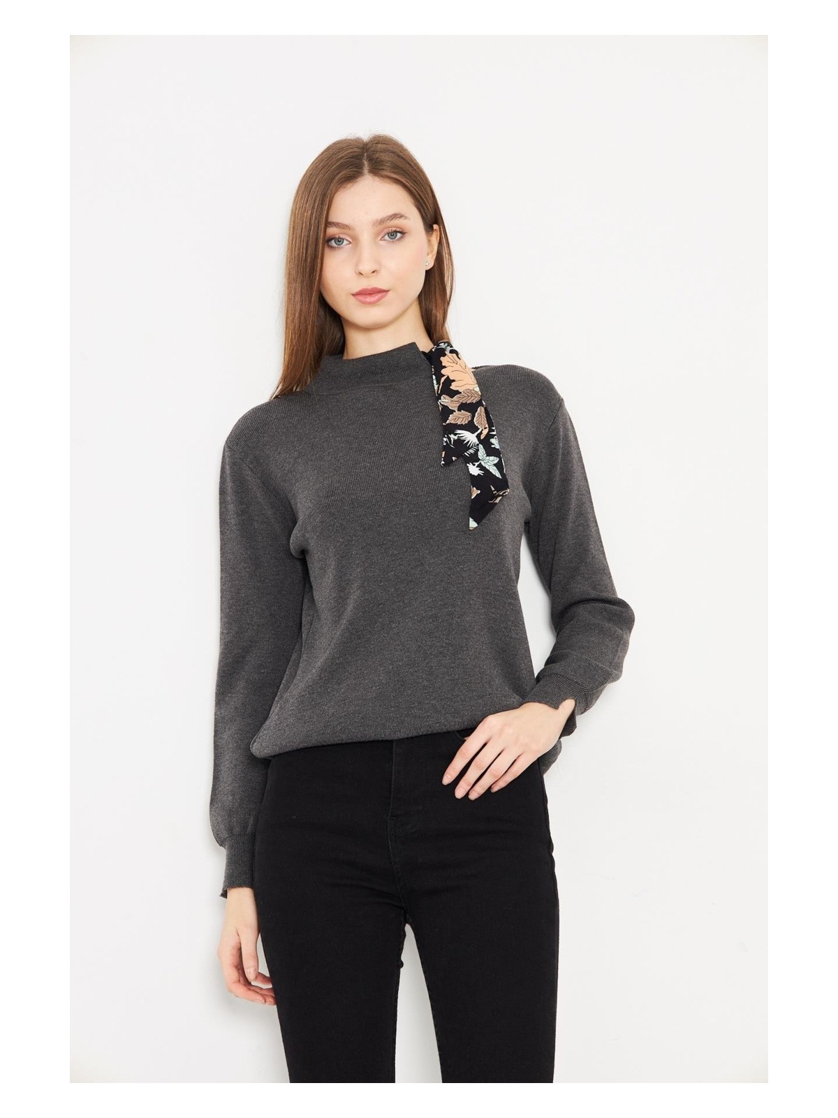 Irmak Kerekli Bisiklet Yaka Fularlı Triko Kazak Triko Bluz 1100