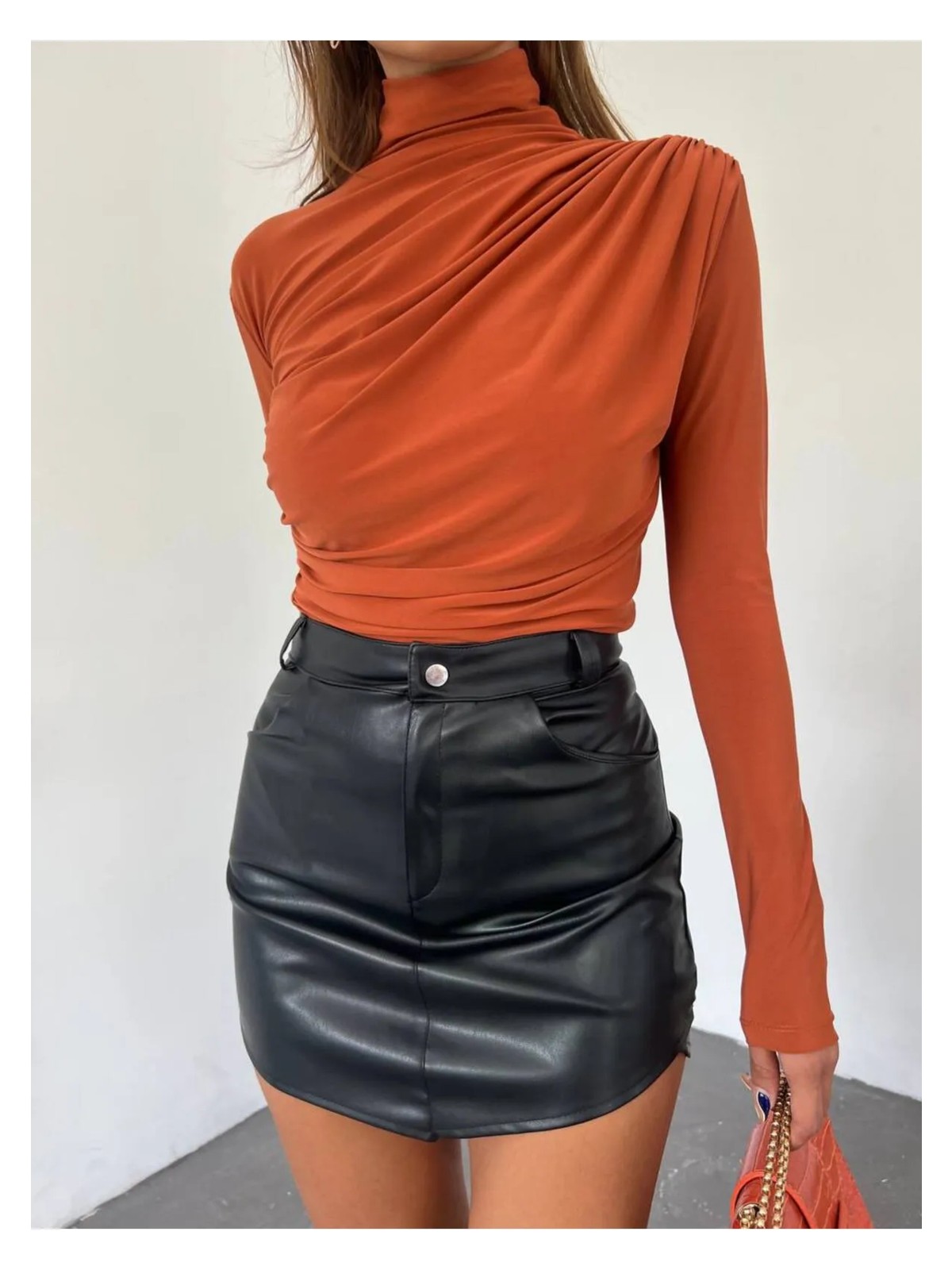 peri tower Kadın Dik Yaka Büzgülü Bluz - Görsel 3