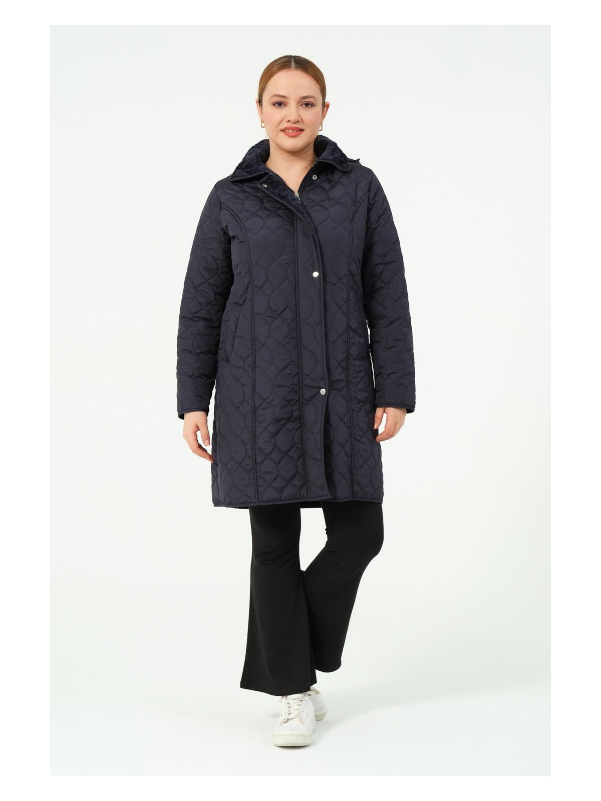 Ahunaz Büyük Beden Içi Tüylü Kapüşonlu Kapitone Mont - Görsel 6