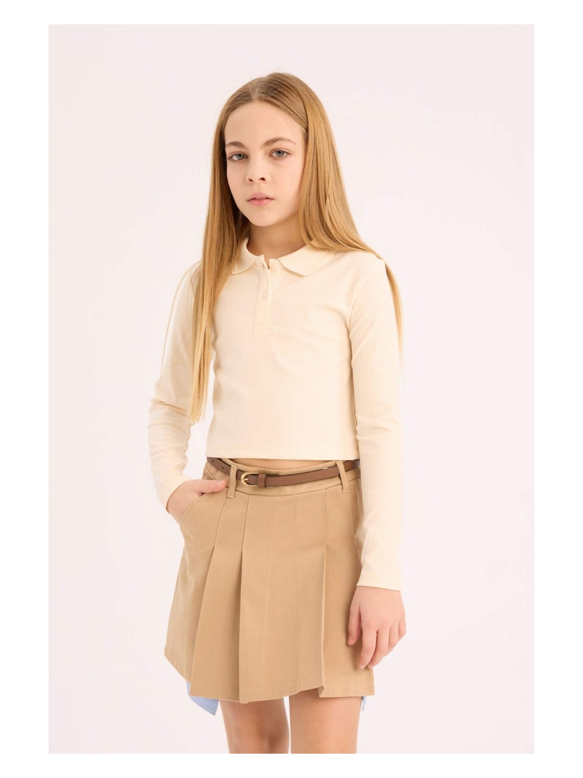 DeFacto Polo Yaka Ribana Uzun Kollu Basic Düz Tişört Kız Çocuk B7407A825SP
