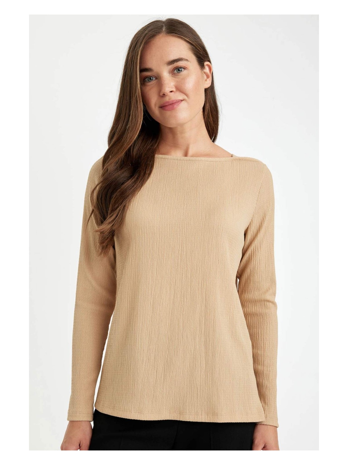 DeFacto Regular Fit Kayık Yaka Bürümcük Uzun Kollu Tişört D3711AX24AU