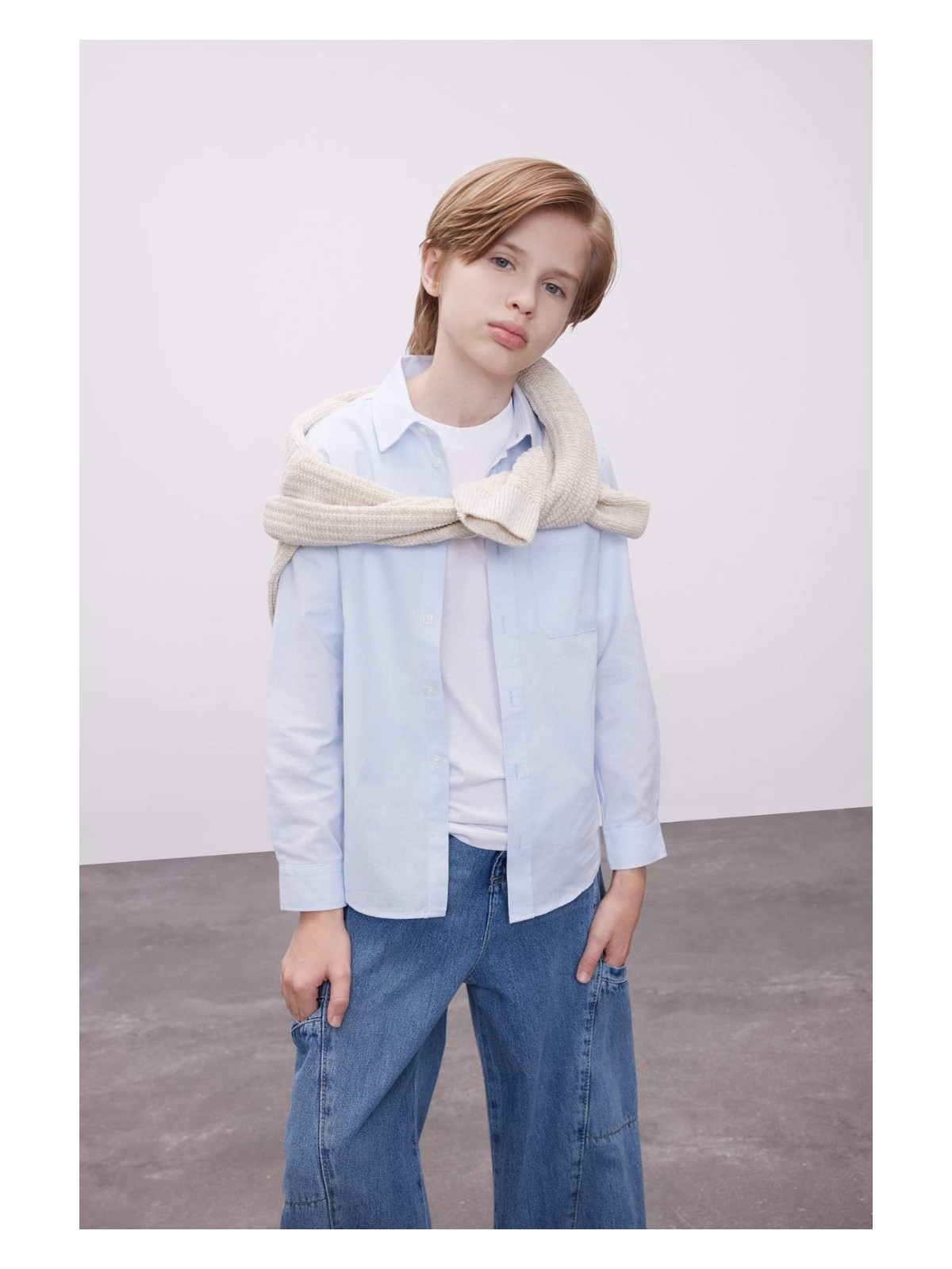 DeFacto Polo Yaka Oxford Uzun Kollu Basic Düz Okul Gömleği Erkek Çocuk T8854A624AU